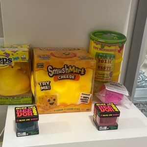 Cheese Squishtoy - Yellow